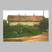 022-1164 Goldbach im April 1992. Das Insthaus von Bauer Hans Schulz. Hier wohnten die Familien Hein und Horch .jpg